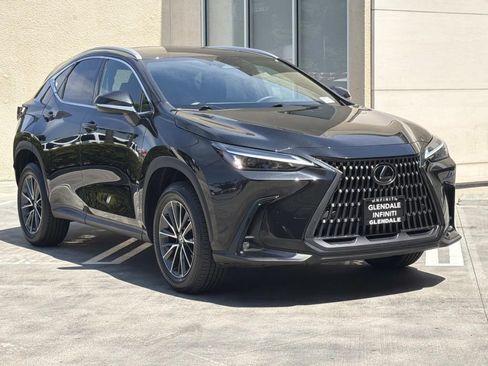 Used 2023 Lexus NX 250 FWD w/ Cold Area Package image 2