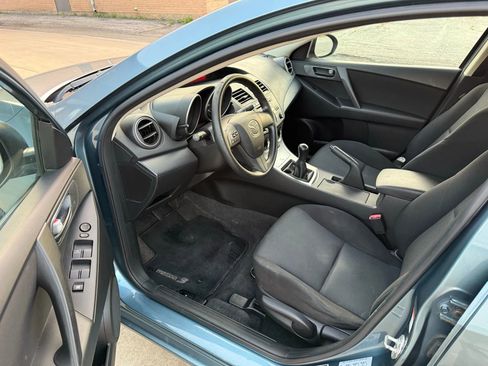 Used 2010 MAZDA MAZDA3 i Sport image 13