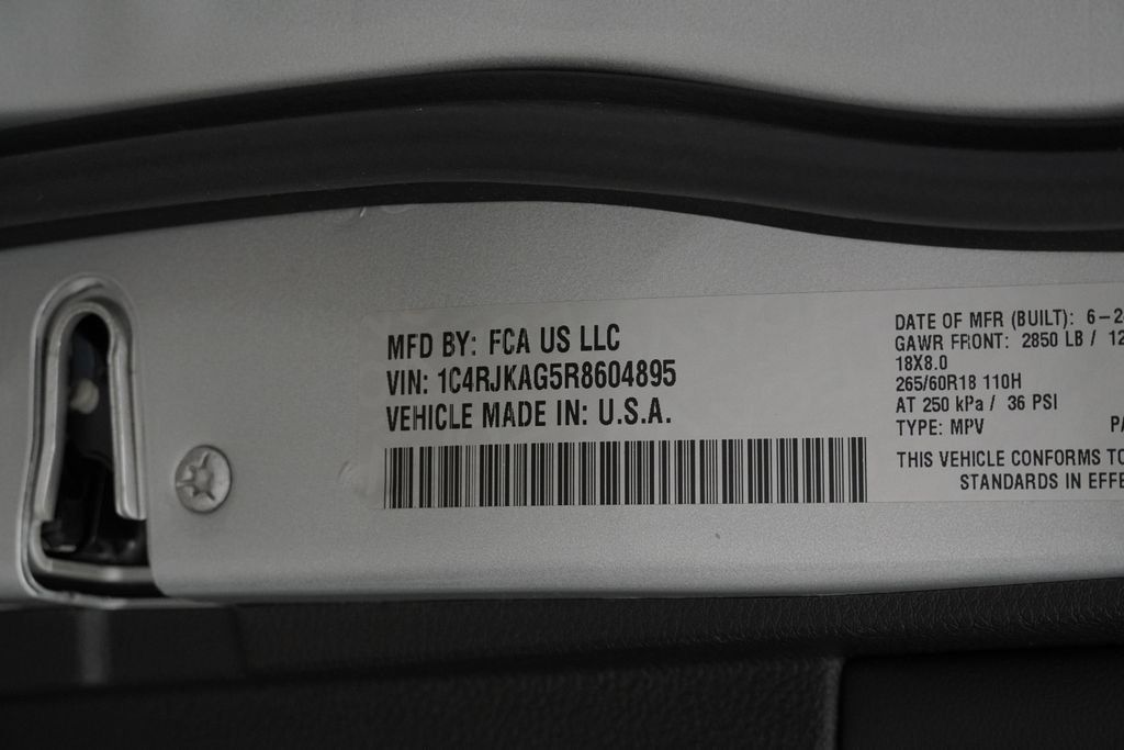 Certified 2024 Jeep Grand Cherokee L Altitude AWD/4WD image 49