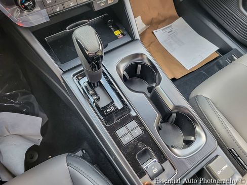 Certified 2026 Subaru Outback Premium AWD/4WD image 18