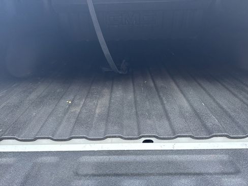 Used 2018 GMC Sierra 1500 SLT w/ SLT Premium Package image 12