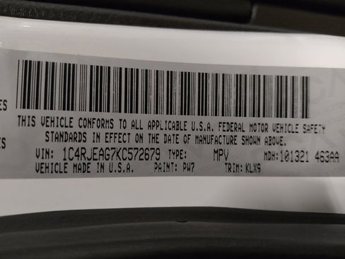 Used 2019 Jeep Grand Cherokee Altitude image 33