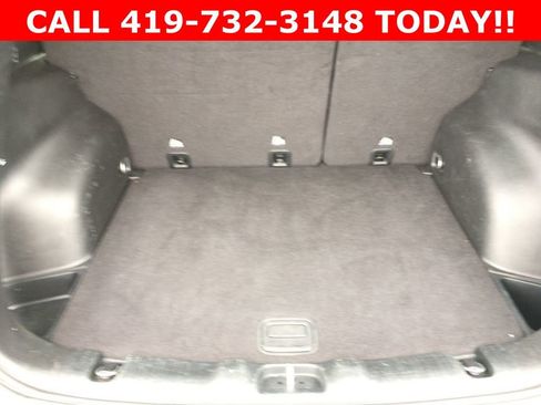 Used 2023 Jeep Compass Trailhawk image 10