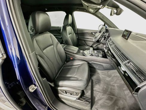 Used 2019 Audi Q7 3.0T Premium Plus w/ Premium Plus Package AWD/4WD image 30