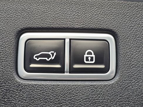 Used 2023 Kia Sorento X-Line EX image 12