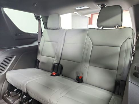 New 2026 GMC Yukon Elevation image 39