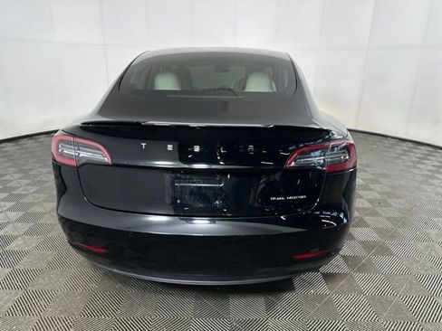 Used 2018 Tesla Model 3 Long Range image 4