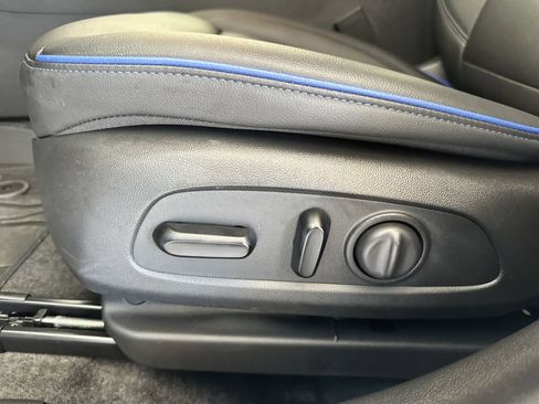 Certified 2024 Buick Envista Sport Touring w/ Convenience I Package image 16