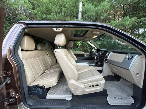 Used 2012 Ford F150 Lariat w/ Lariat Chrome Pkg image 10