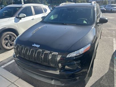 Used 2018 Jeep Cherokee Latitude