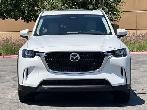 New 2026 MAZDA CX-90 Plug-In Hybrid w/ Preferred AWD/4WD image 8