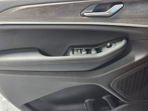 New 2026 Jeep Grand Cherokee L 2WD image 29