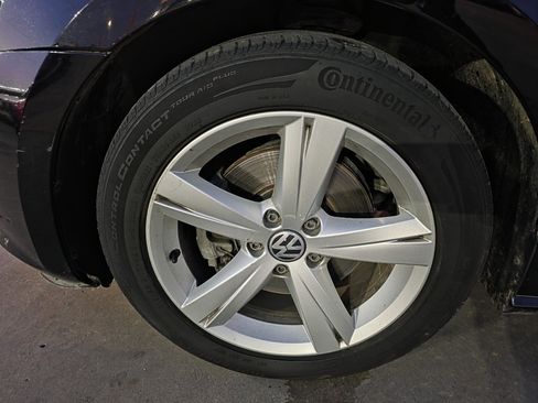 Used 2012 Volkswagen Passat 2.5 SE image 28