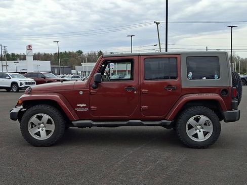 Used 2008 Jeep Wrangler Unlimited Sahara w/ Dual Top Group image 4