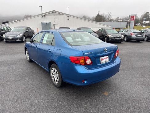 Used 2010 Toyota Corolla LE image 6