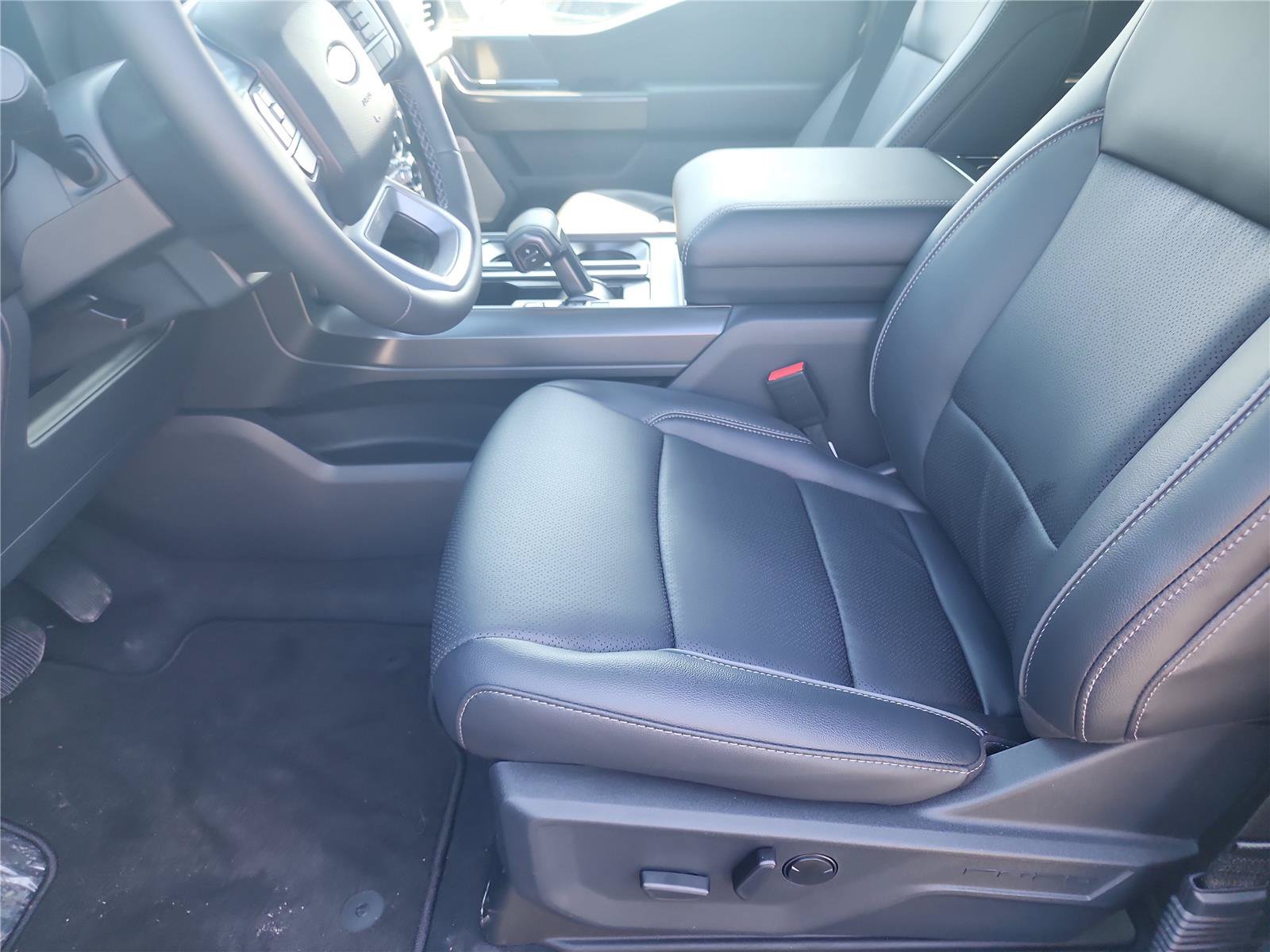 New 2026 Ford F150 Lariat AWD/4WD image 13