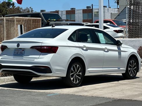Used 2024 Volkswagen Jetta S FWD image 4