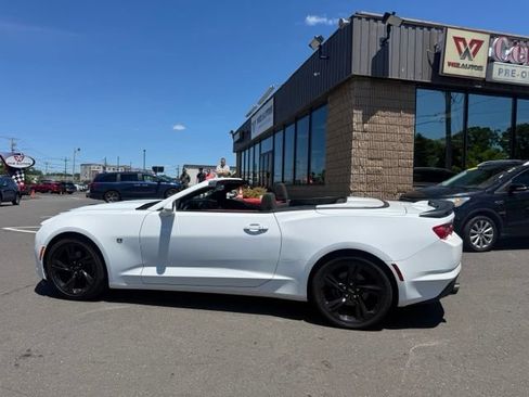 Used 2020 Chevrolet Camaro LT RWD image 6