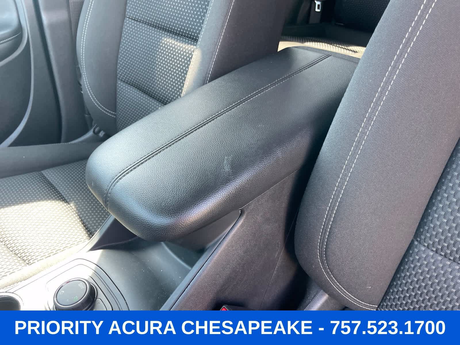 Used 2024 GMC Terrain SLE AWD/4WD image 21