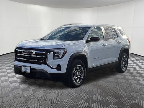 Used 2026 GMC Terrain Elevation AWD/4WD image 3