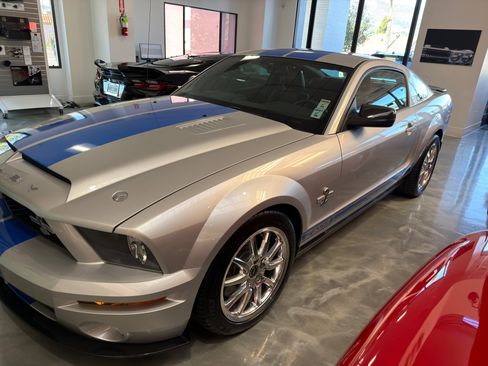 Used 2009 Ford Mustang Shelby GT500 image 5