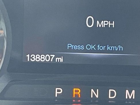 Used 2017 Ford Expedition XLT image 27