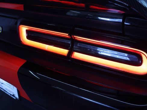 Used 2019 Dodge Challenger R/T Scat Pack image 25