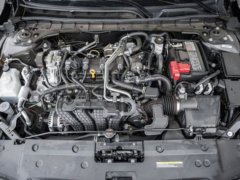 Used 2025 Nissan Altima 2.5 SR image 20