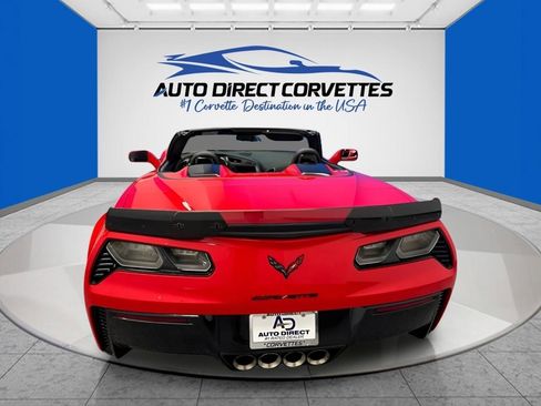 Used 2015 Chevrolet Corvette Z06 w/ 3LZ Preferred Equipment Group RWD image 12