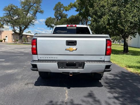 Used 2018 Chevrolet Silverado 1500 LT w/ Texas Edition AWD/4WD image 6