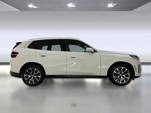 Used 2026 BMW X3 xDrive30i w/ Premium Package AWD/4WD image 7