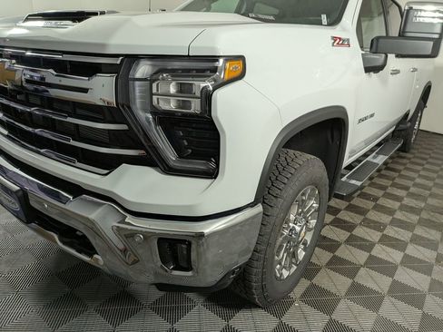 New 2026 Chevrolet Silverado 3500 LTZ w/ LTZ Plus Package AWD/4WD image 11