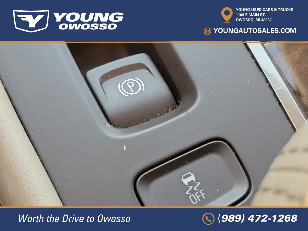 Used 2014 Buick LaCrosse Leather FWD image 20