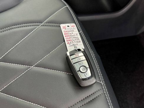 Used 2025 Ford Mustang Mach-E Select AWD/4WD image 37