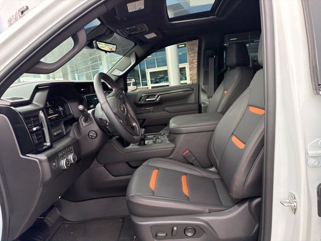 Used 2026 GMC Sierra 1500 AT4 w/ AT4 Premium Package AWD/4WD image 17