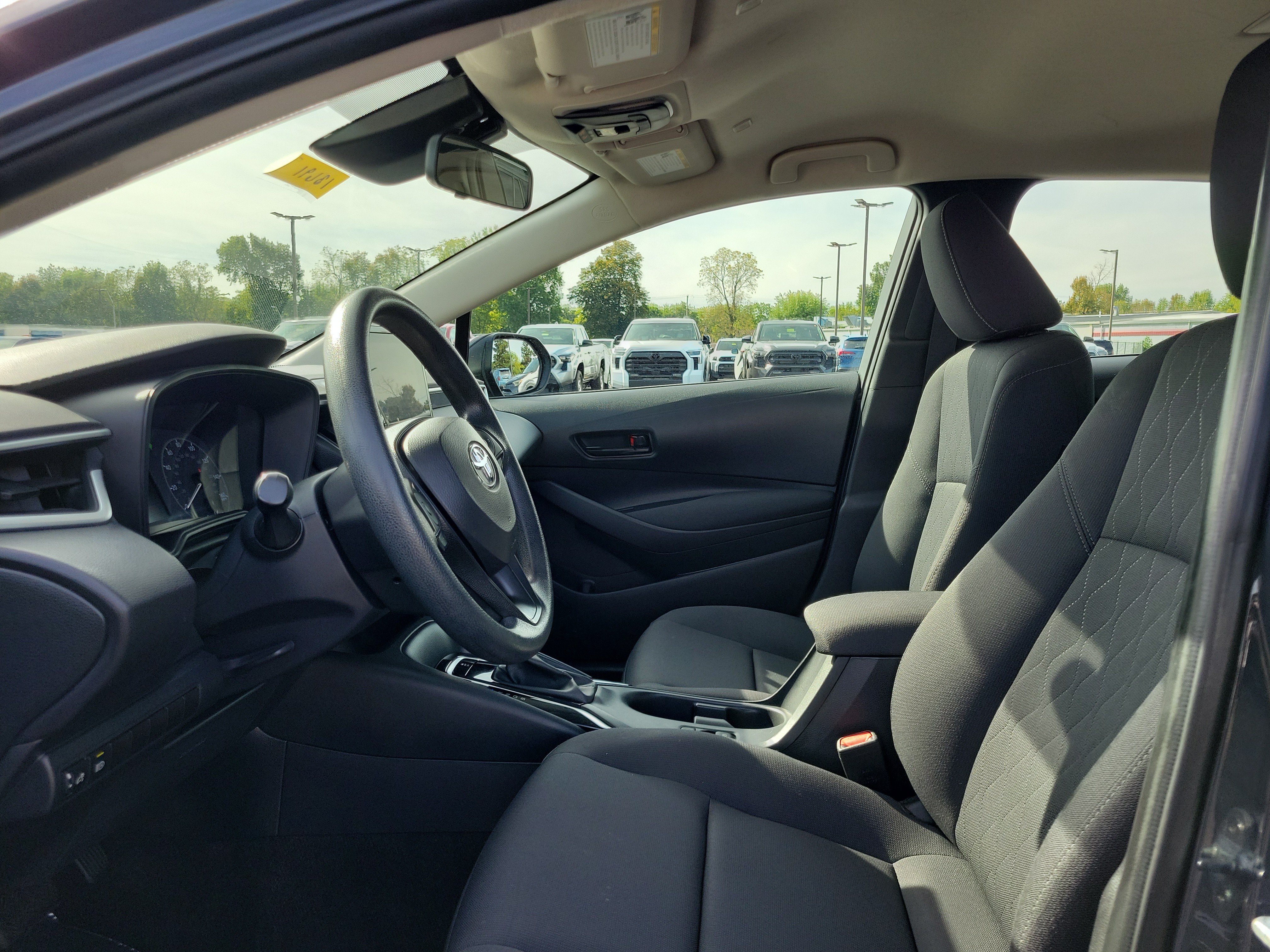 Used 2024 Toyota Corolla LE FWD image 15