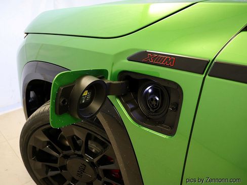 Used 2026 BMW XM Label Red image 10