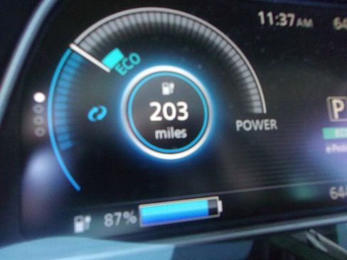 Used 2019 Nissan Leaf SL Plus w/ Protection Package image 23