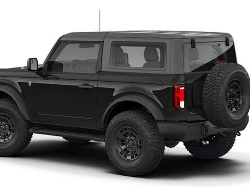 New 2026 Ford Bronco 2-Door image 2