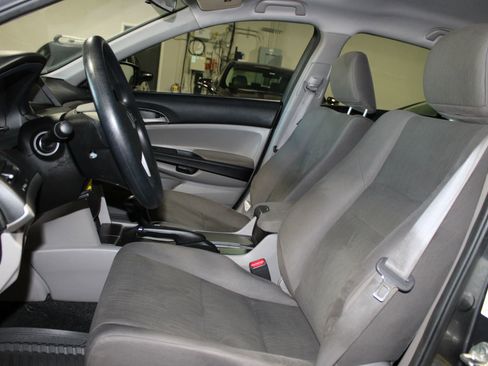 Used 2012 Honda Accord LX image 16