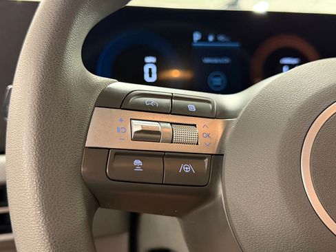 Used 2024 Hyundai Sonata SEL FWD image 15