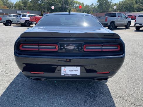 Used 2019 Dodge Challenger R/T Scat Pack image 3