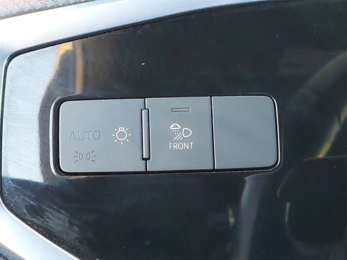 Used 2022 Audi Q3 2.0T Premium Plus w/ Premium Plus Package image 31