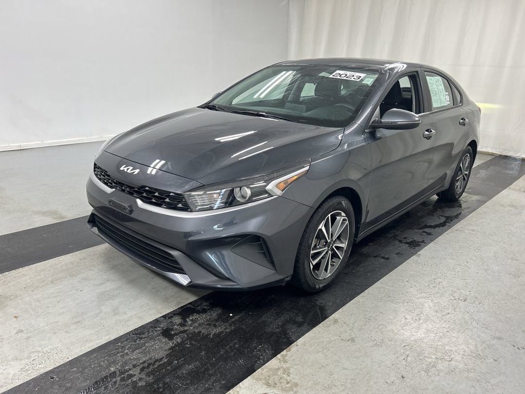 Certified 2023 Kia Forte LXS w/ LXS Technology Package FWD image 5