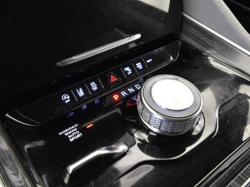 Used 2022 Jeep Wagoneer Series II image 20