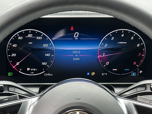 Certified 2025 Mercedes-Benz GLC 300 image 24