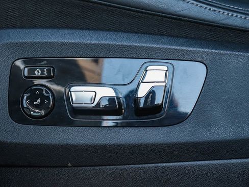 Used 2025 BMW X5 sDrive40i image 21