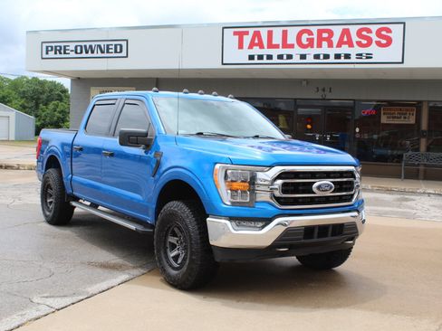 Used 2021 Ford F150 XLT w/ Equipment Group 302A High AWD/4WD image 1