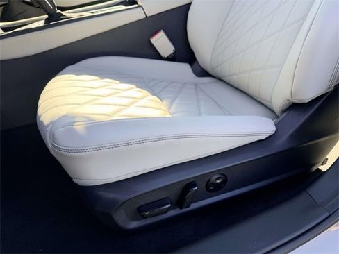 New 2026 Nissan Sentra SL w/ Floor Mat Package image 15