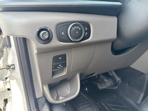 Used 2025 Ford Transit 250 Low Roof w/ Exterior Upgrade Package RWD image 21